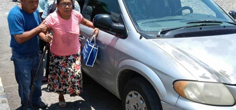 Mujer mordida por una víbora      