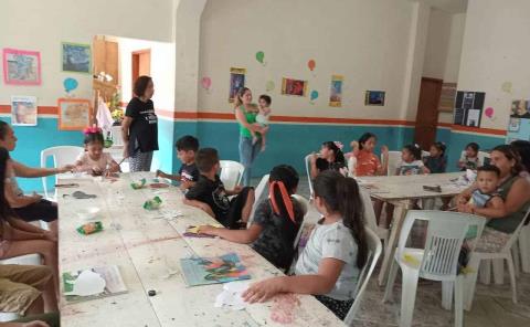 Aprendizaje y diversión se procuran con actividades en la Biblioteca de Tamán
