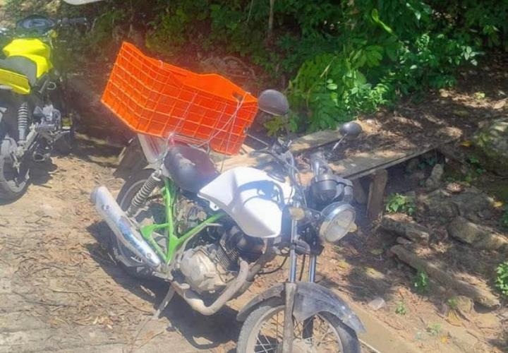 RECUPERAN MOTO ROBADA