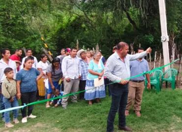 Inauguran obra de electrificación en "El Jobo"