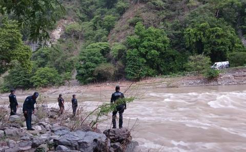 Hallan cuerpo de menor en río Moctezuma