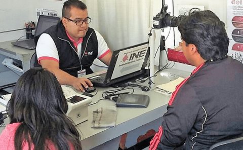 Jóvenes, los que menos tramitan su credencial 
