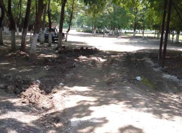 Unidad Deportiva, en malas condiciones