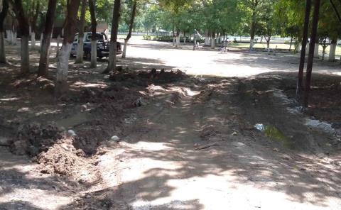Unidad Deportiva, en malas condiciones
