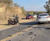 Motociclistas son  peligro en rúa 70