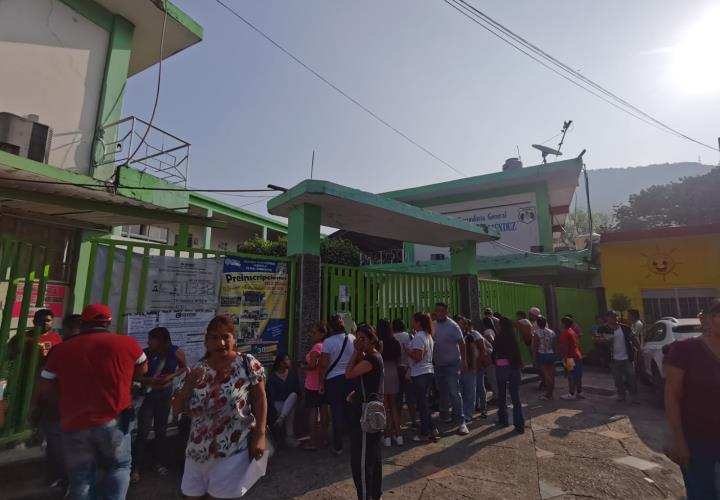 Policía Municipales mantiene vigilancia en planteles educativos 