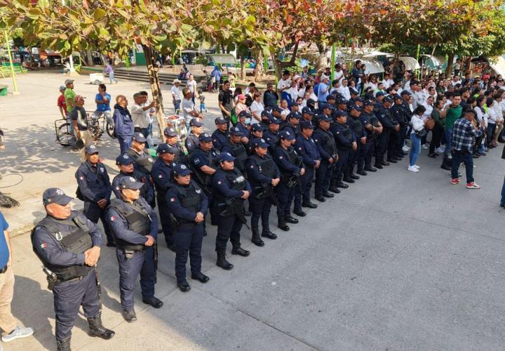 Respalda alcalde iniciativa para pensionar a Policías Municipales