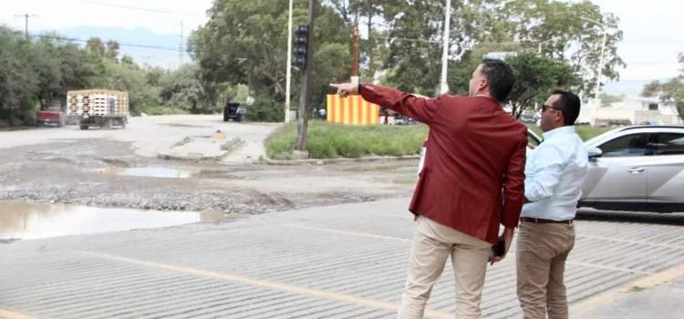 Repararán vialidades en la zona industrial