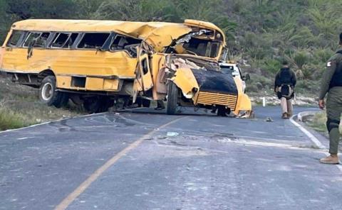 ¡18 HERIDOS EN   AUTOBUZASO!
