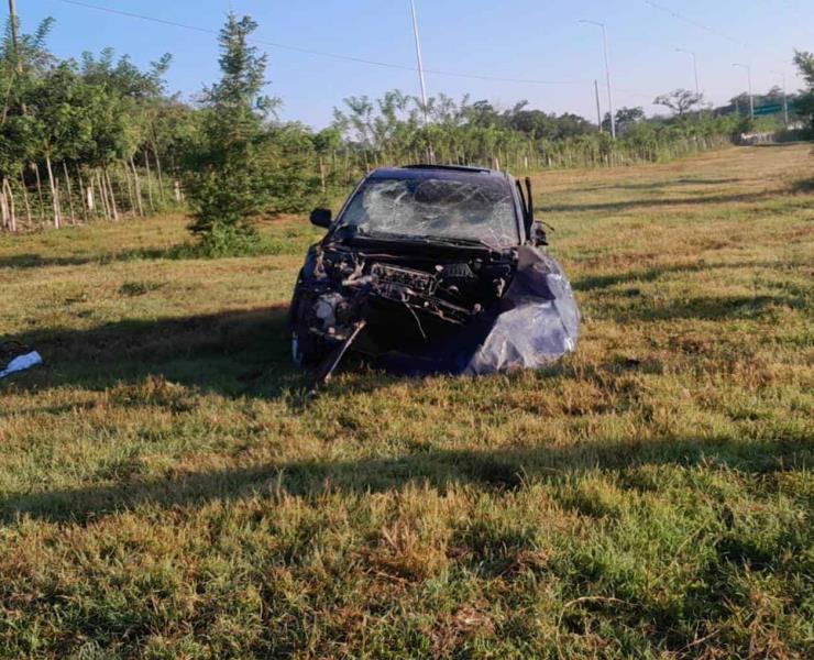 MENOR MUERTO EN VOLCADURA  

