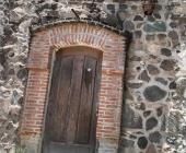 Viejas casonas guardan reliquias