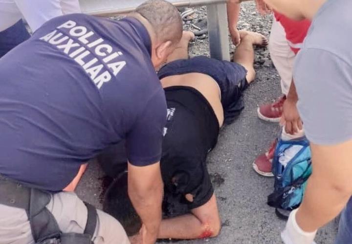 Auto fantasma embistió a motociclista