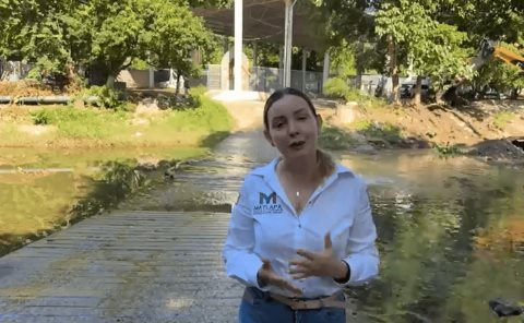 Arrancó Presidenta desazolve del arroyo Acontla