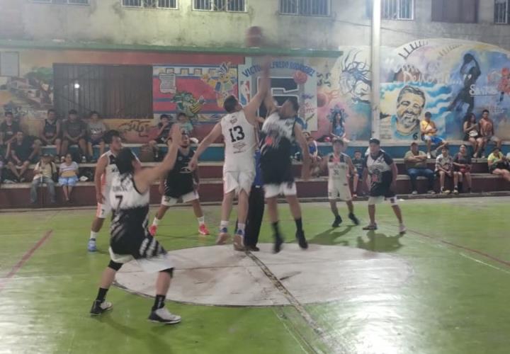 Inició fase de semifinales del basquetbol municipal