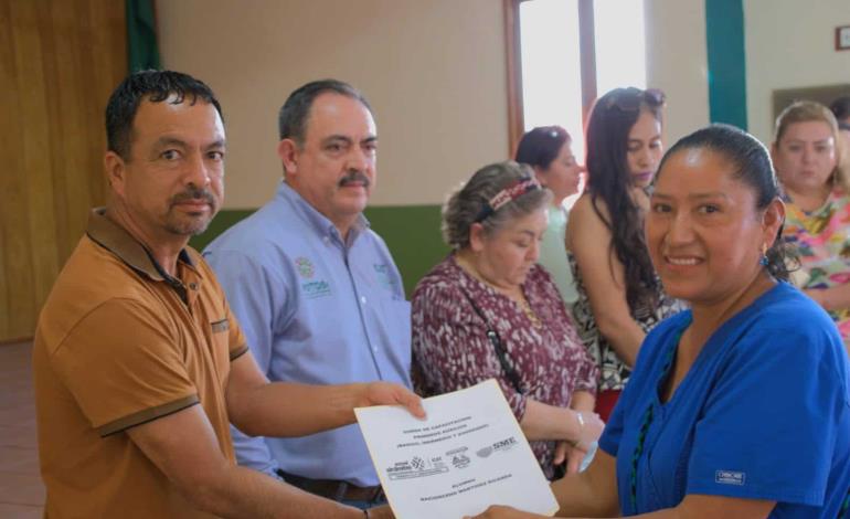 567 personas concluyeron diferentes cursos de Icat