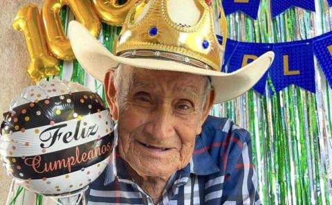 "Don Ignacio Ibáñez" cumplió sus 106 años 
