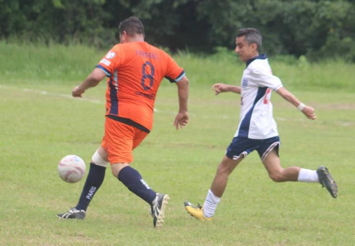Inicia la fiesta grande en balompié Diamante