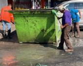 Lavado y desinfección de contenedores realiza AP