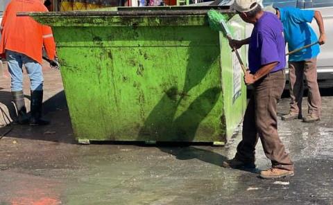 Lavado y desinfección de contenedores realiza AP