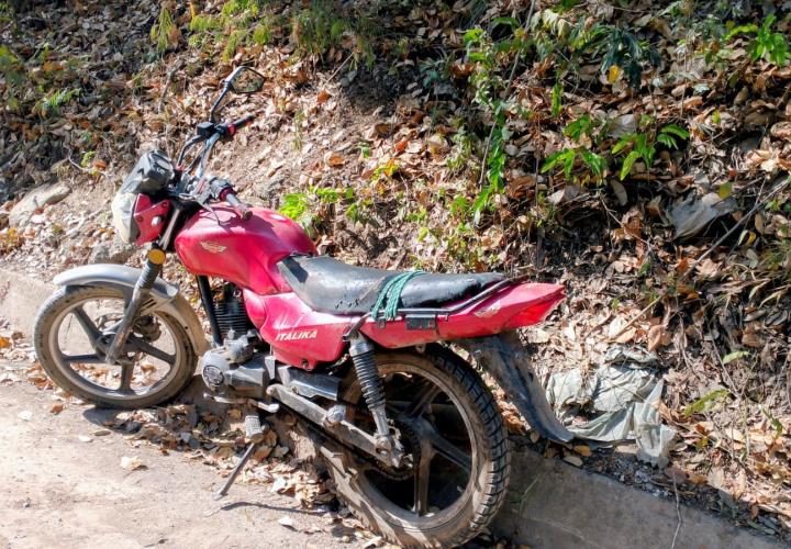 Motociclista lesionado