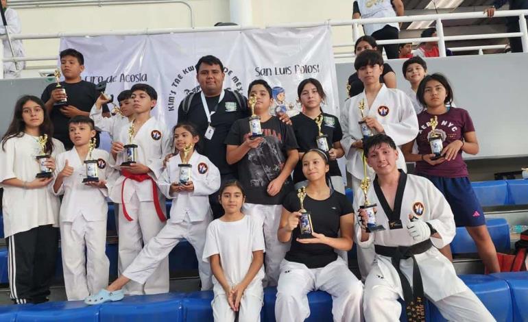 19 Taekwondoines destacaron en torneo