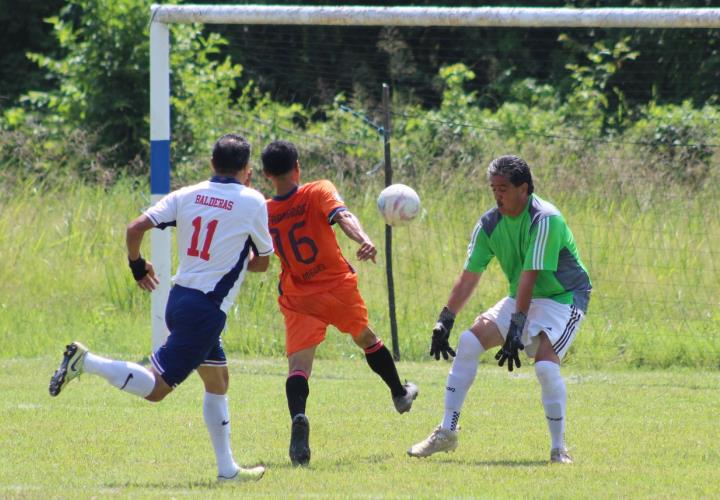 San Miguel sorprendió 1-0 al Garzas Blancas de Axtla