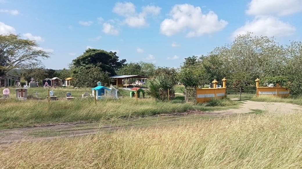 
Temen ´exhumaciones´ por rituales a la muerte

