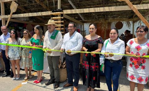 Conmemoró Tamazunchale Día Internacional de los Pueblos Indígenas
