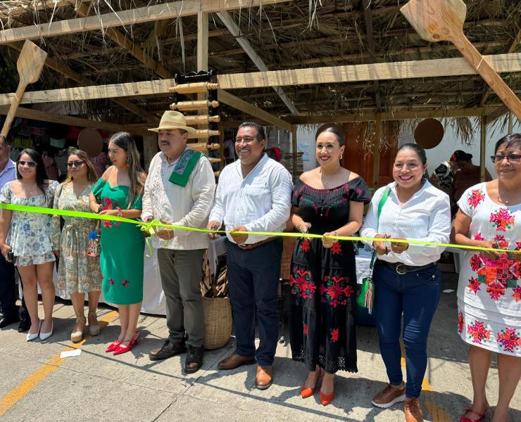 Conmemoró Tamazunchale Día Internacional de los Pueblos Indígenas