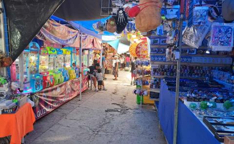 Desplaza 4T a locales en fiesta patronal; priorizan a foráneos