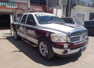 Se impacta contra puente en Tampacán