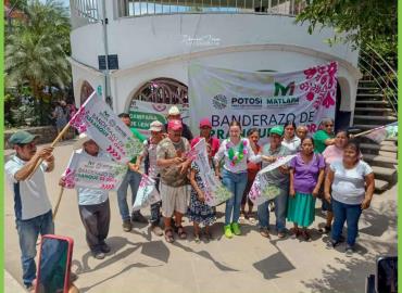 Arranca rehabilitación total de la plaza principal 