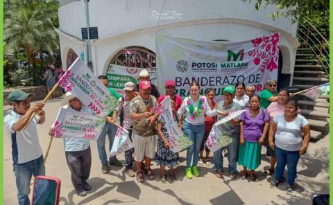 Arranca rehabilitación total de la plaza principal 
