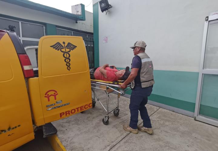 Ingresó al hospital por aparatosa caída