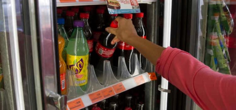 Denuncian ´pérdida´ de gas en refrescos Denuncian ´pérdida´ de gas en refrescos