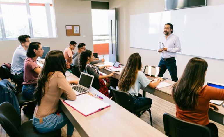 Ofertan falsas  universidades