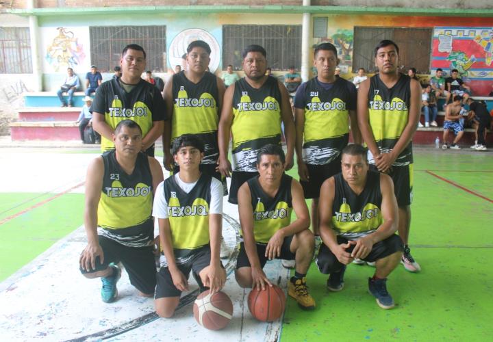 Texojol monarca en basquetbol comunitario de segunda fuerza