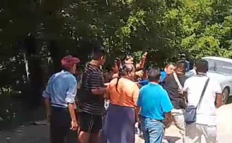 Mujeres heridas en riña