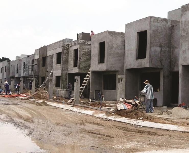 Casas Infonavit por 100 puntos