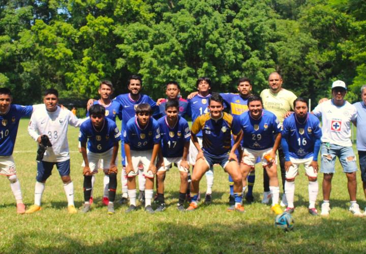 Makanakis GR vs. CUTRAC gran final del futbol de Chapulhuacanito