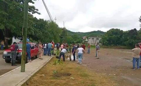 Usan a beneficiarios de Sembrando Vida para faenas municipales