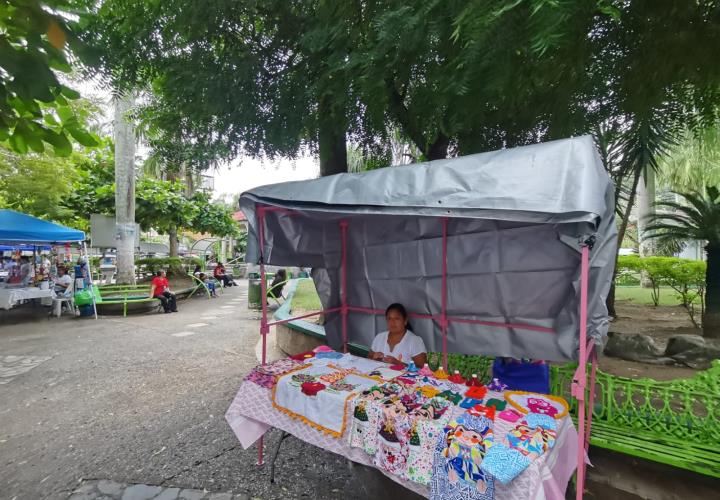 Excelente movilidad en mercadito Mujeres con Talento