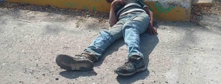 ALCOHÓLICOS ABANDONADOS 
