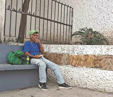No alcanza ni para comer