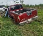 Camioneta volcó aparatosamente