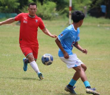 La "Furia Roja" de San Rafael apenas pudo con Zacatipán Jr. La "Furia Roja" de San Rafael apenas pudo con Zacatipán Jr.