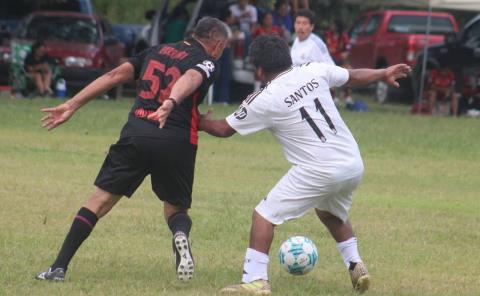 Cierre explosivo de semifinales de fut Diamante en la Pitahaya
