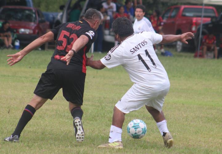 Cierre explosivo de semifinales de fut Diamante en la Pitahaya