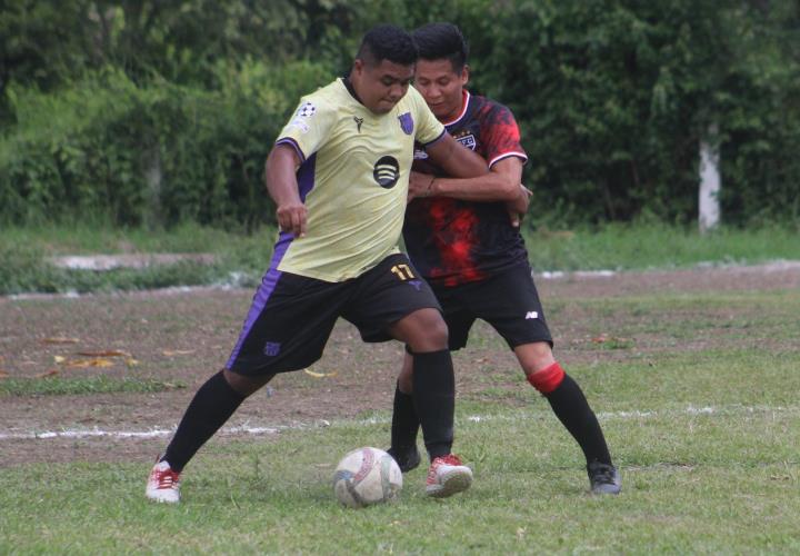Báscula Cuayahual venció 3-1 a El Refugio en estelar