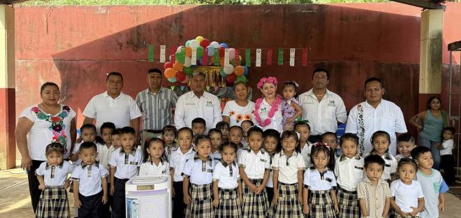 Inicia ciclo escolar en preescolar indígena con visita de la alcaldesa de Matlapa

